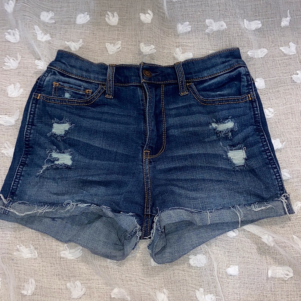 stretchy jean short barely worn